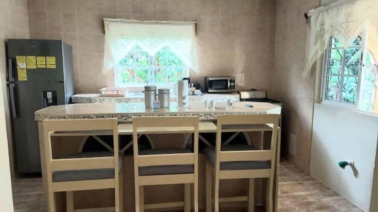 Photo of Kitchen in Runaway Bay