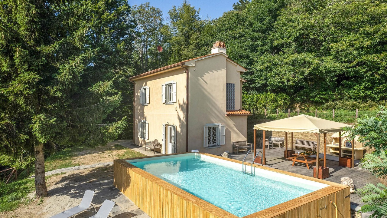 Photo of Outdoor in Calci