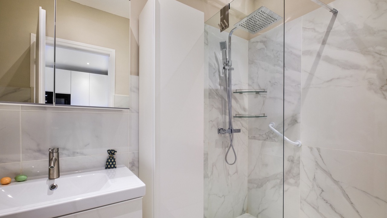 Photo of Bathroom in Gambetta