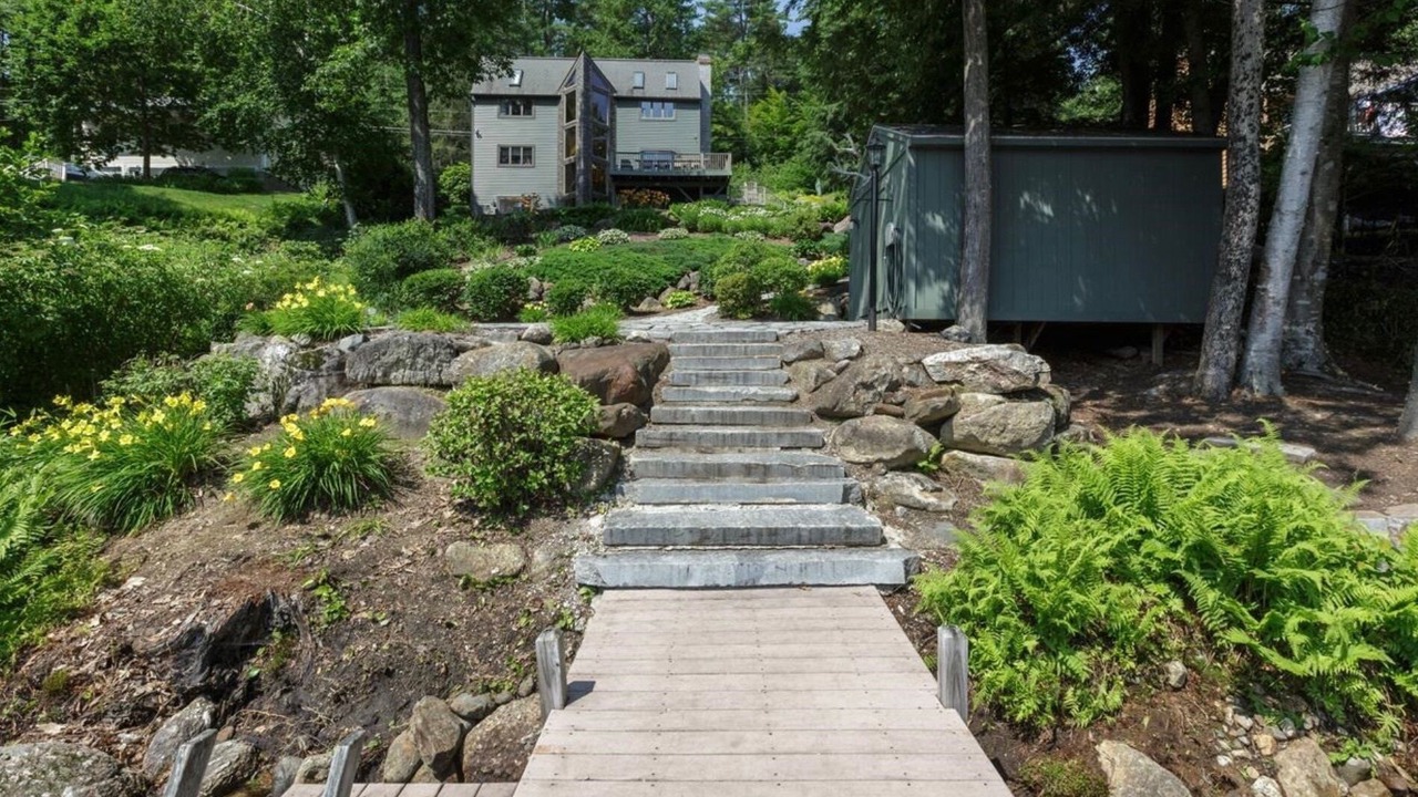 Photo of Outdoor in Weare