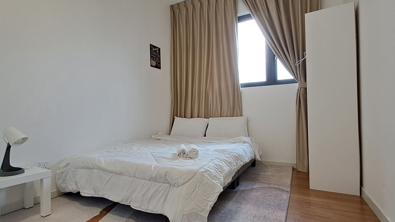 Photo of Bedroom in Maluri