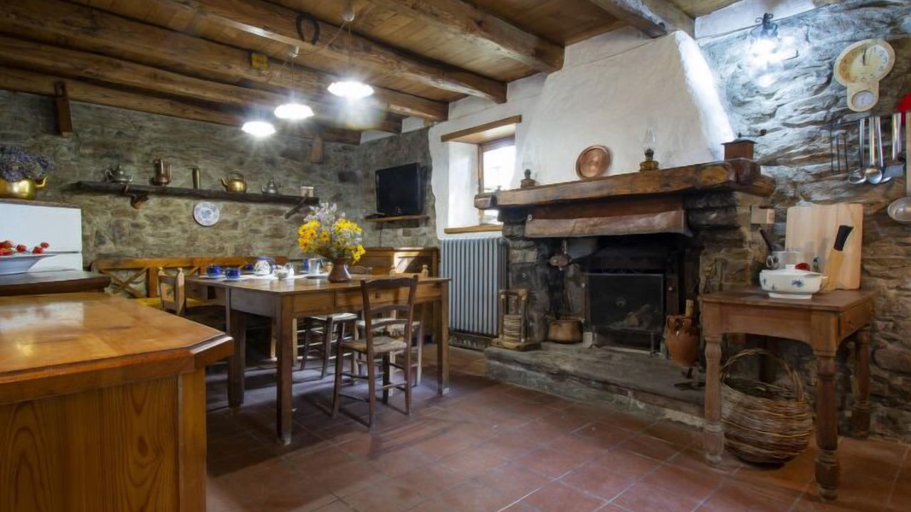 Photo of Bedroom in San Marcello Pistoiese