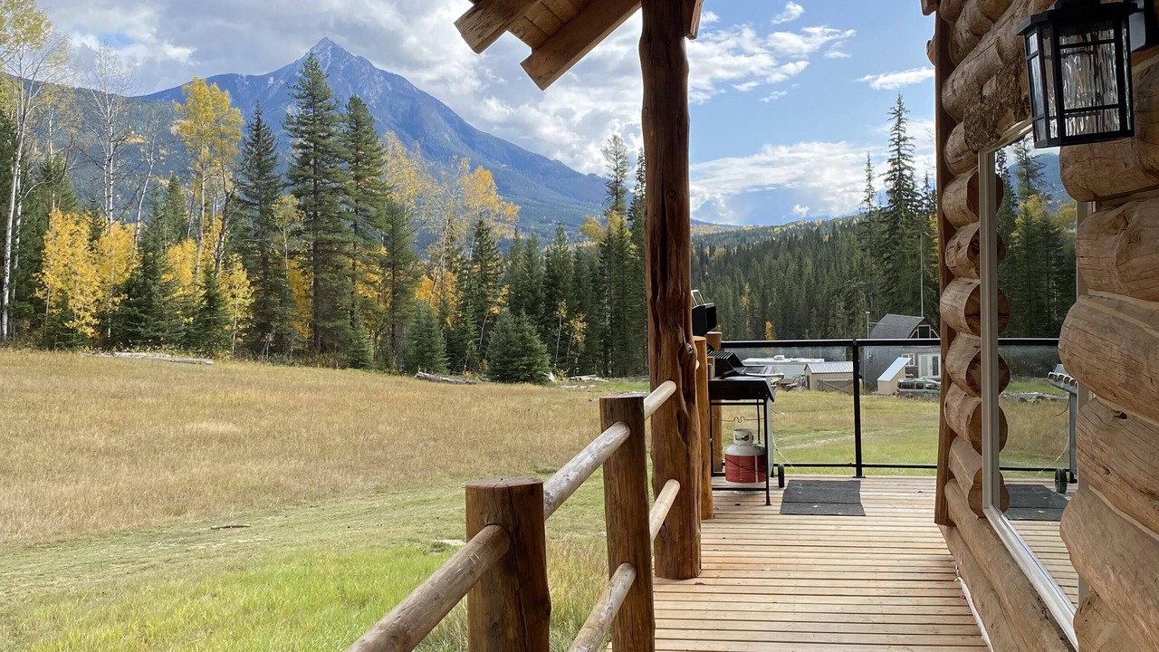 Photo of Patio Balcony in Blaeberry