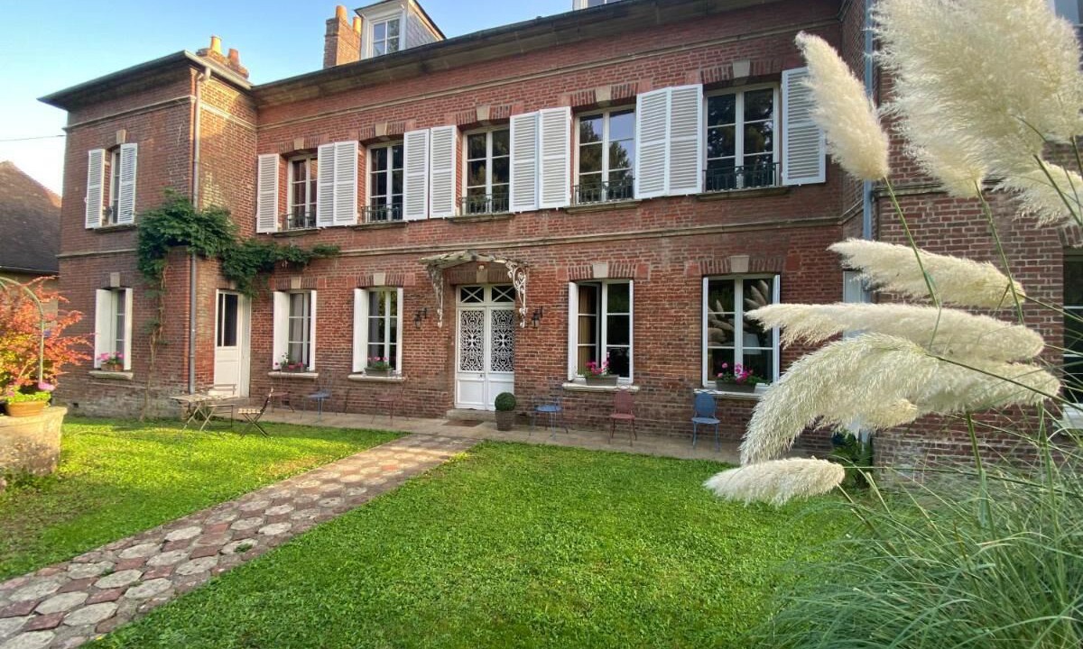 Photo of Outdoor in Menneval