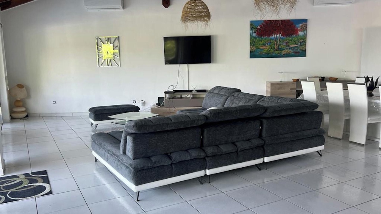Photo of Livingroom in Perinet