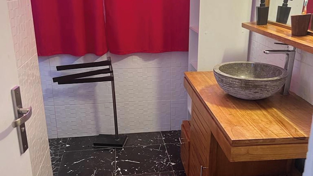 Photo of Bathroom in Perinet