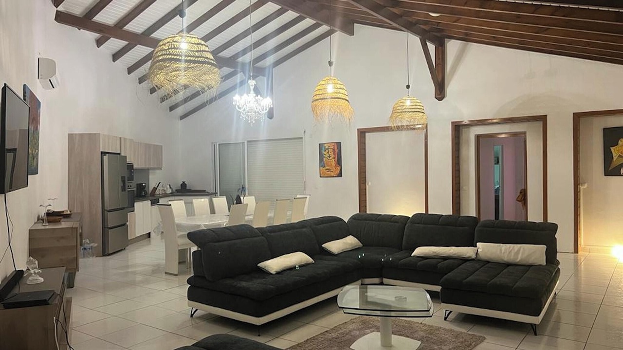 Photo of Livingroom in Perinet
