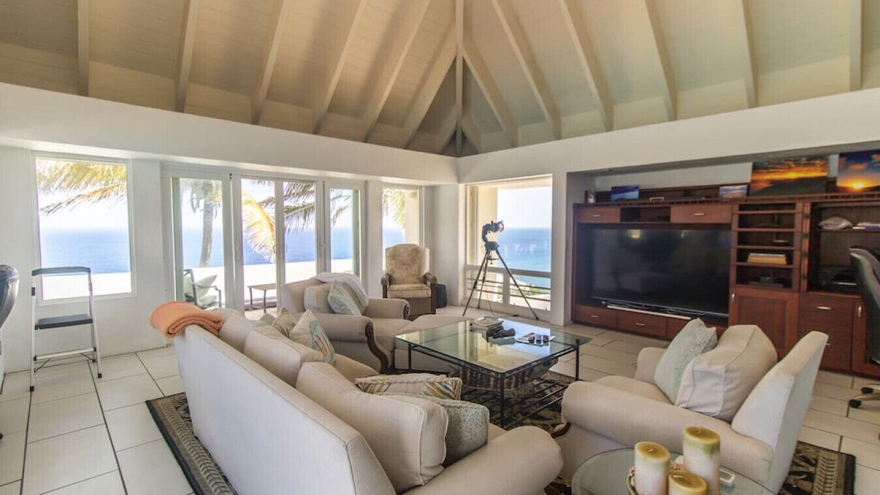 Photo of Livingroom in Cane Bay