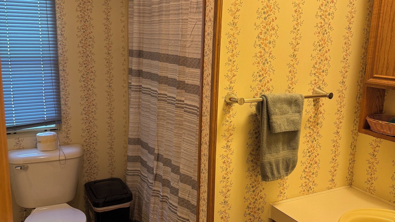 Photo of Bathroom in Lakewood