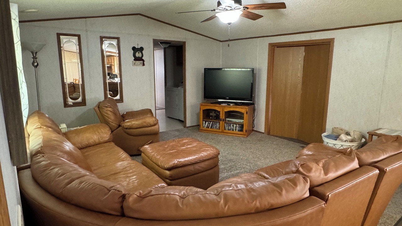 Photo of Livingroom in Lakewood