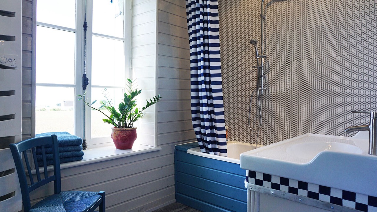 Photo of Bathroom in Plozevet