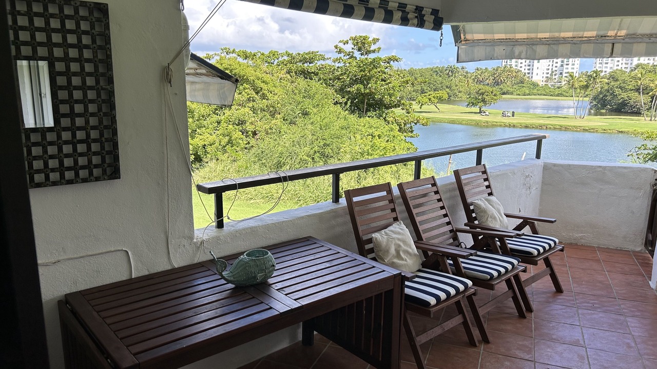 Photo of Outdoor in Mameyes II