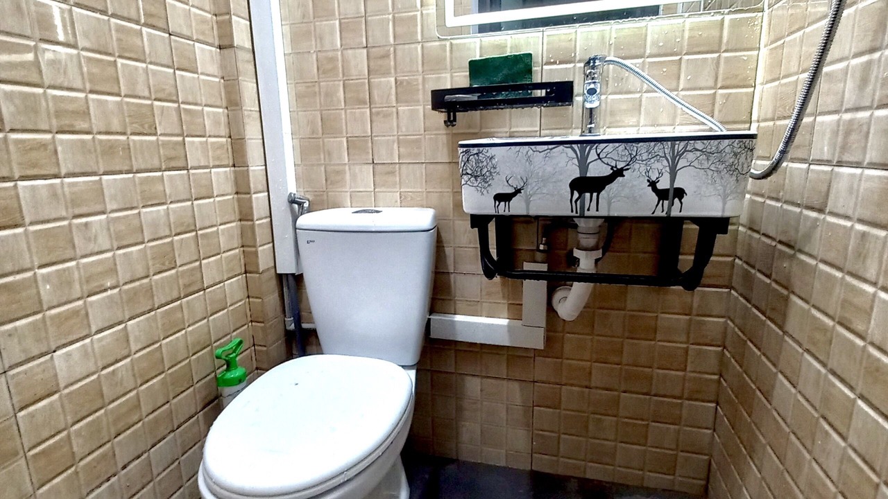 Photo of Bathroom in Hang Bac