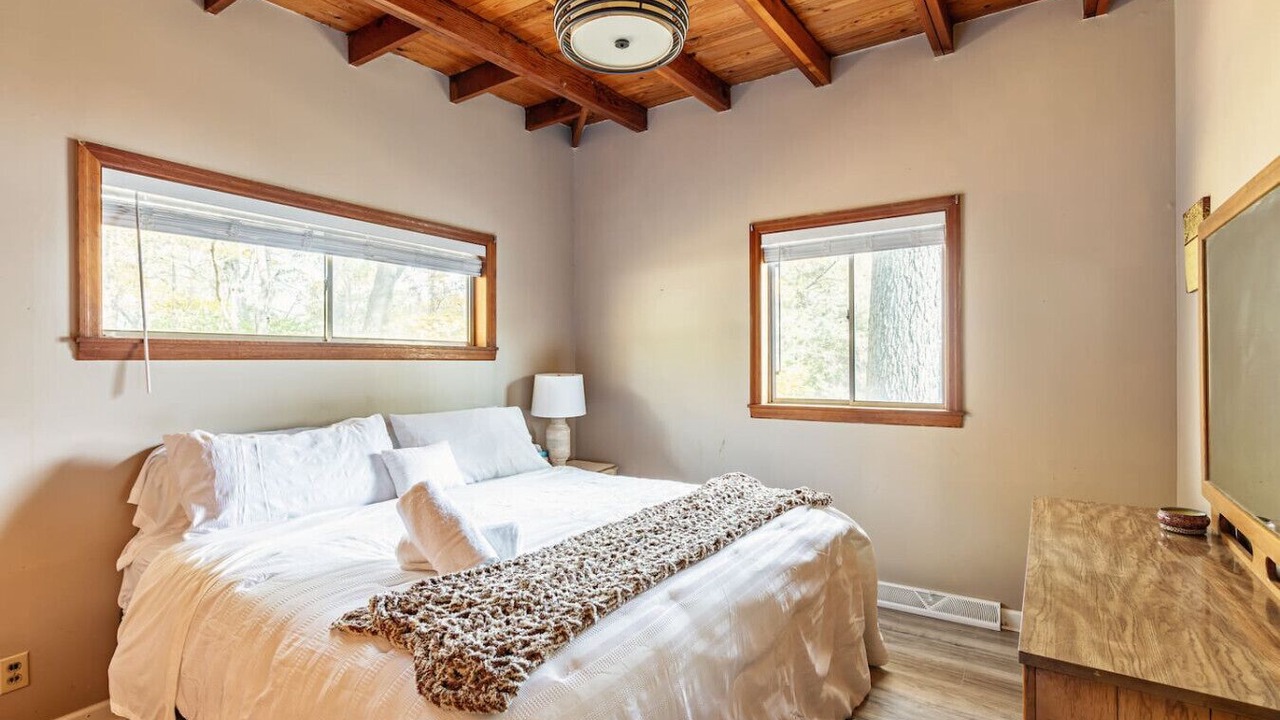 Photo of Bedroom in Mount Juliet