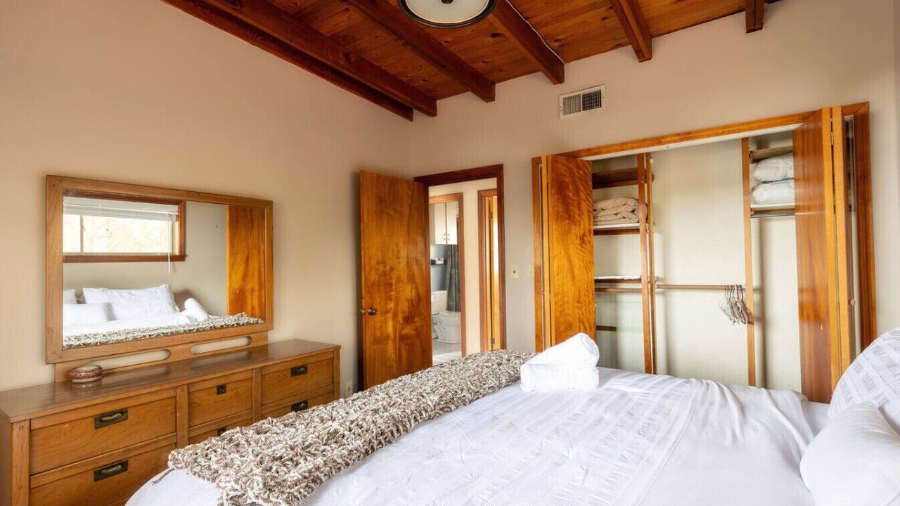 Photo of Bedroom in Mount Juliet