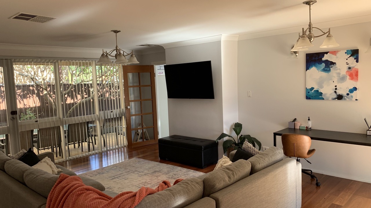 Photo of Livingroom in Emu Plains