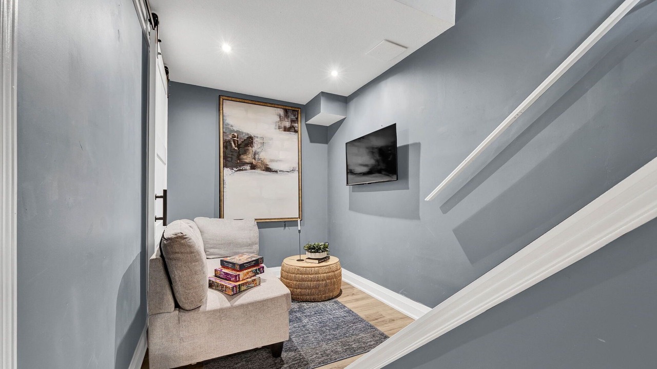 Photo of Livingroom in Cambridge