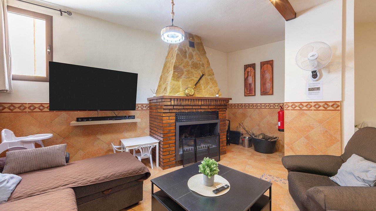 Photo of Livingroom in Fondon