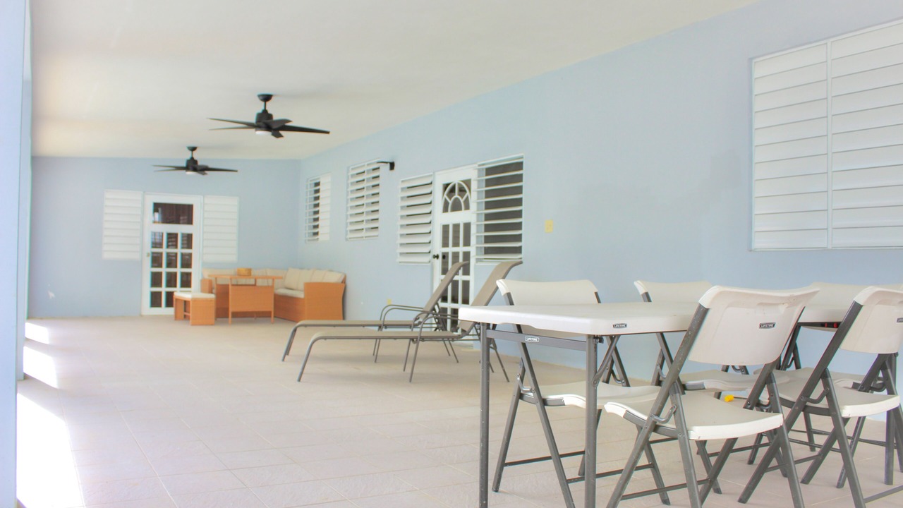 Photo of Outdoor in Mameyes II