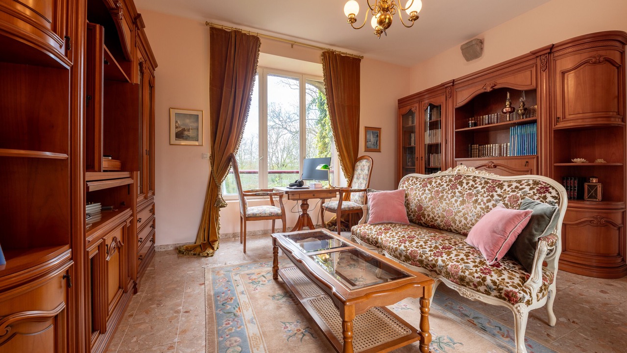 Photo of Livingroom in Langoelan