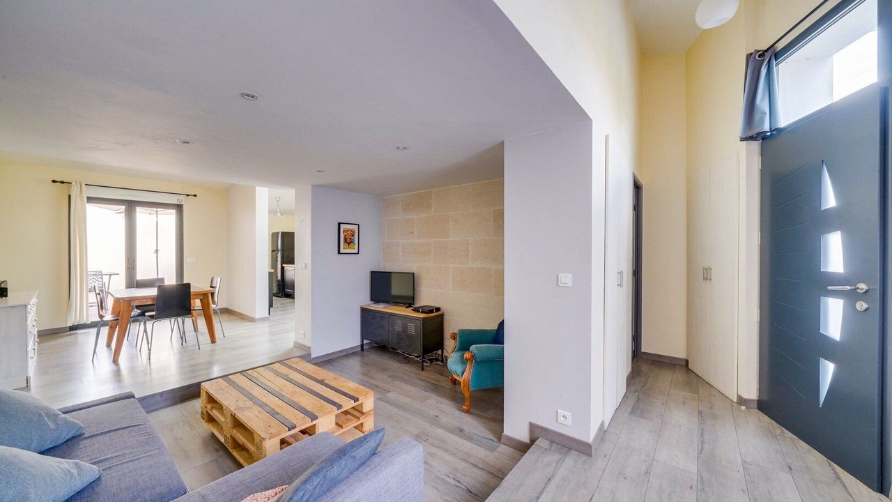 Photo of Livingroom in Talence