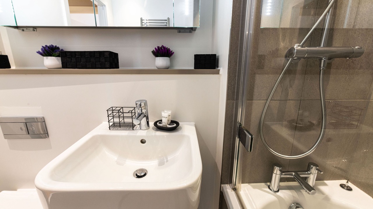 Photo of Bathroom in Northcote