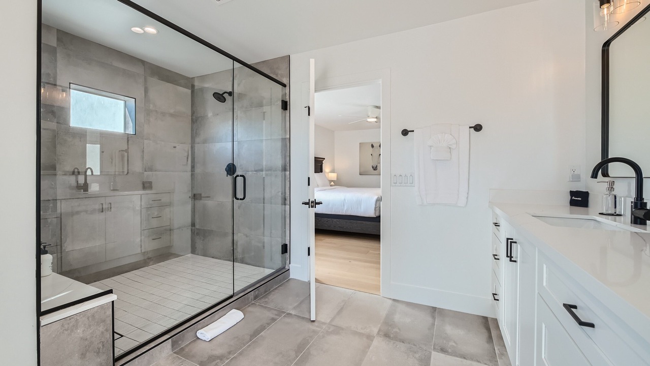 Photo of Bathroom in Avant