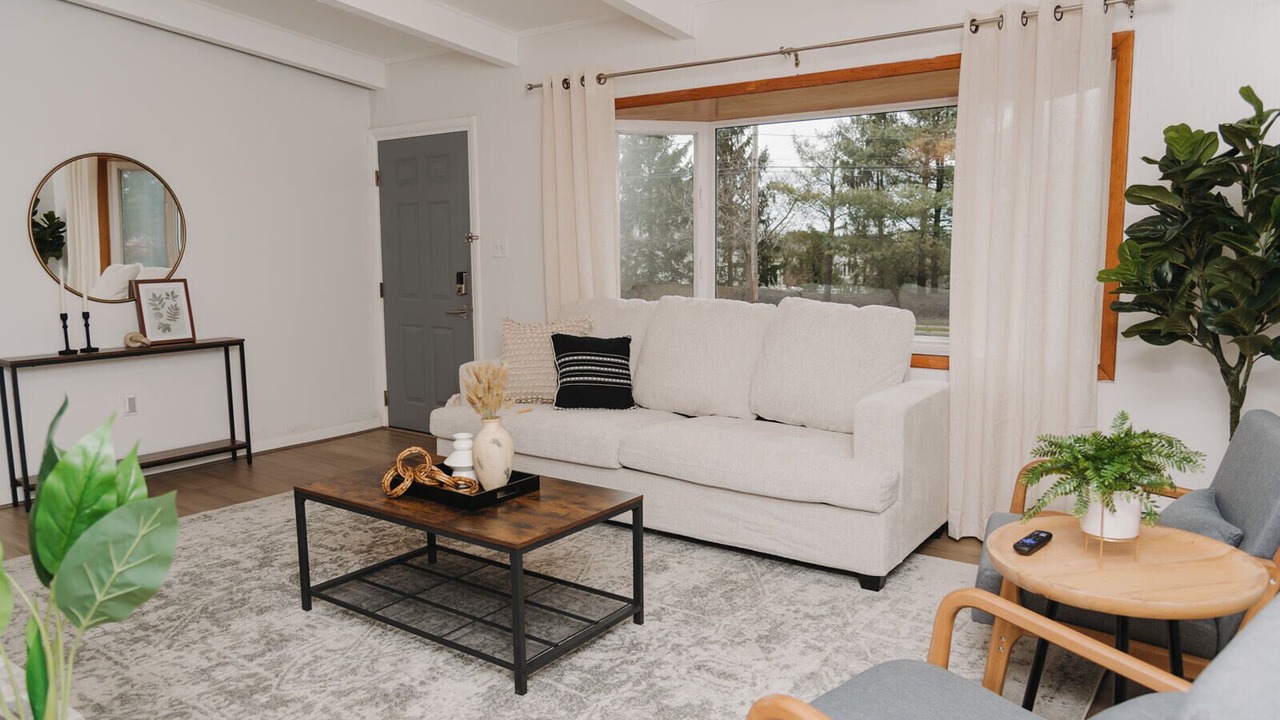 Photo of Livingroom in Wayne