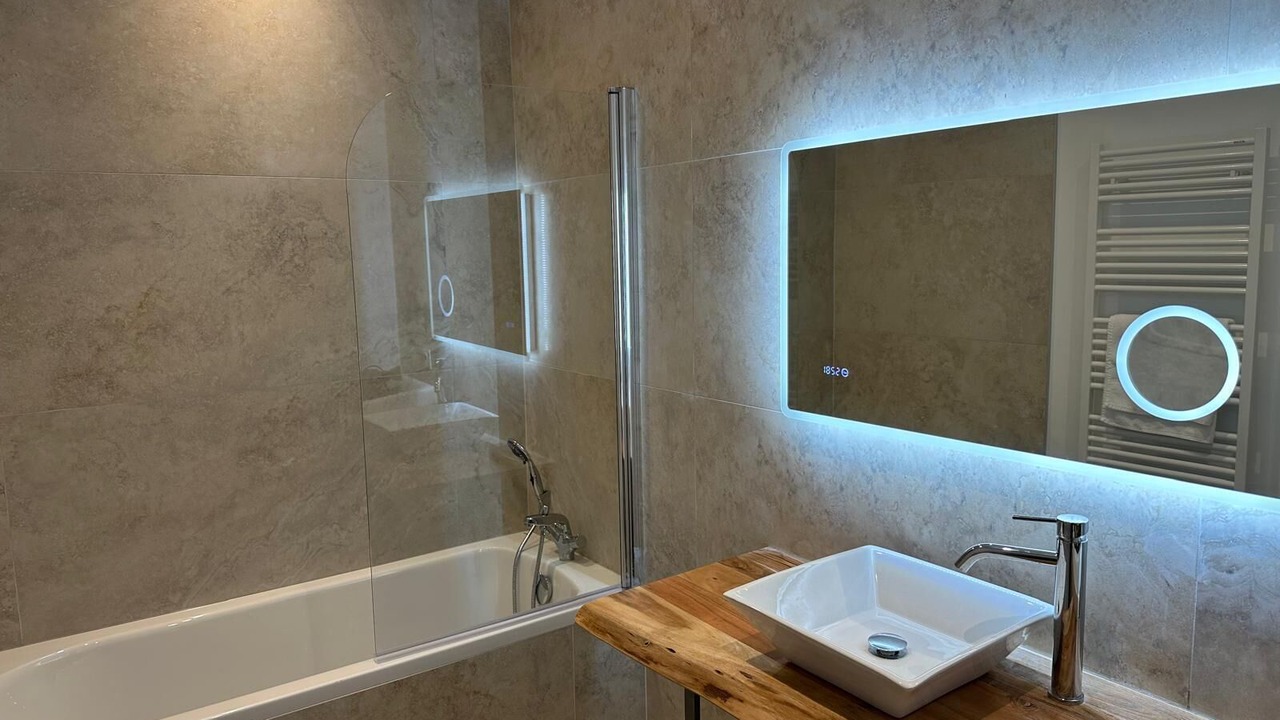 Photo of Bathroom in Carantec