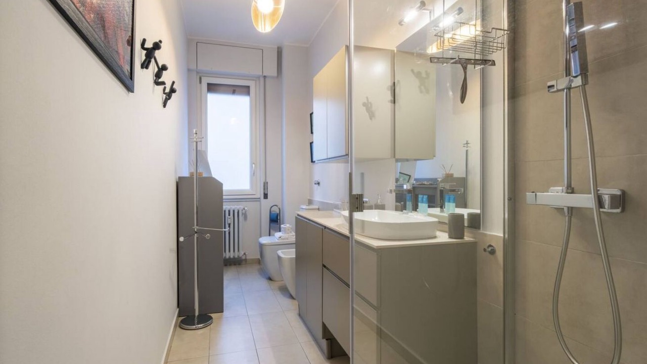 Photo of Bathroom in Zona Farini