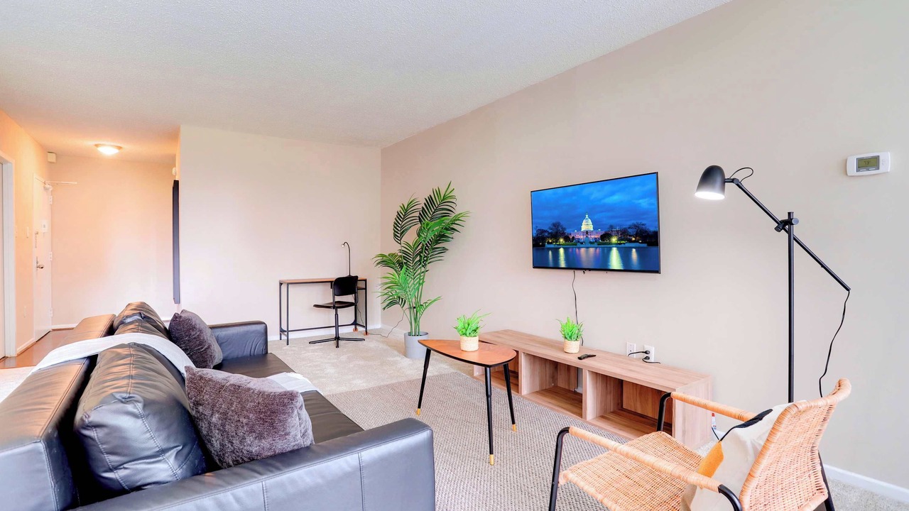 Photo of Livingroom in Aurora Highlands