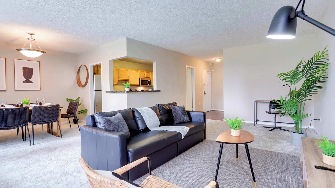 Photo of Livingroom in Aurora Highlands