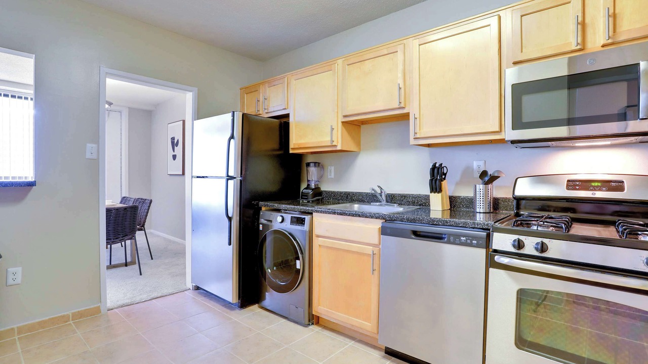 Photo of Kitchen in Aurora Highlands