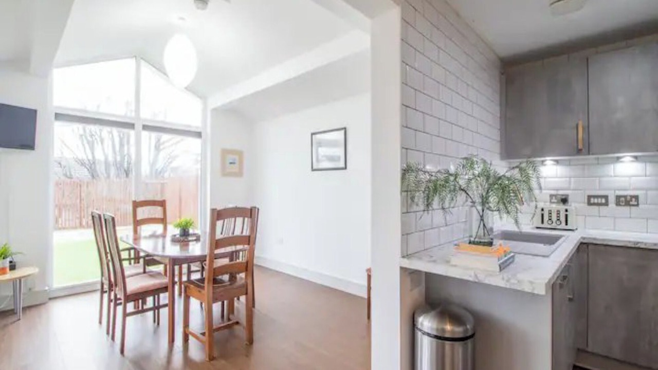 Photo of Kitchen in Newton Mearns