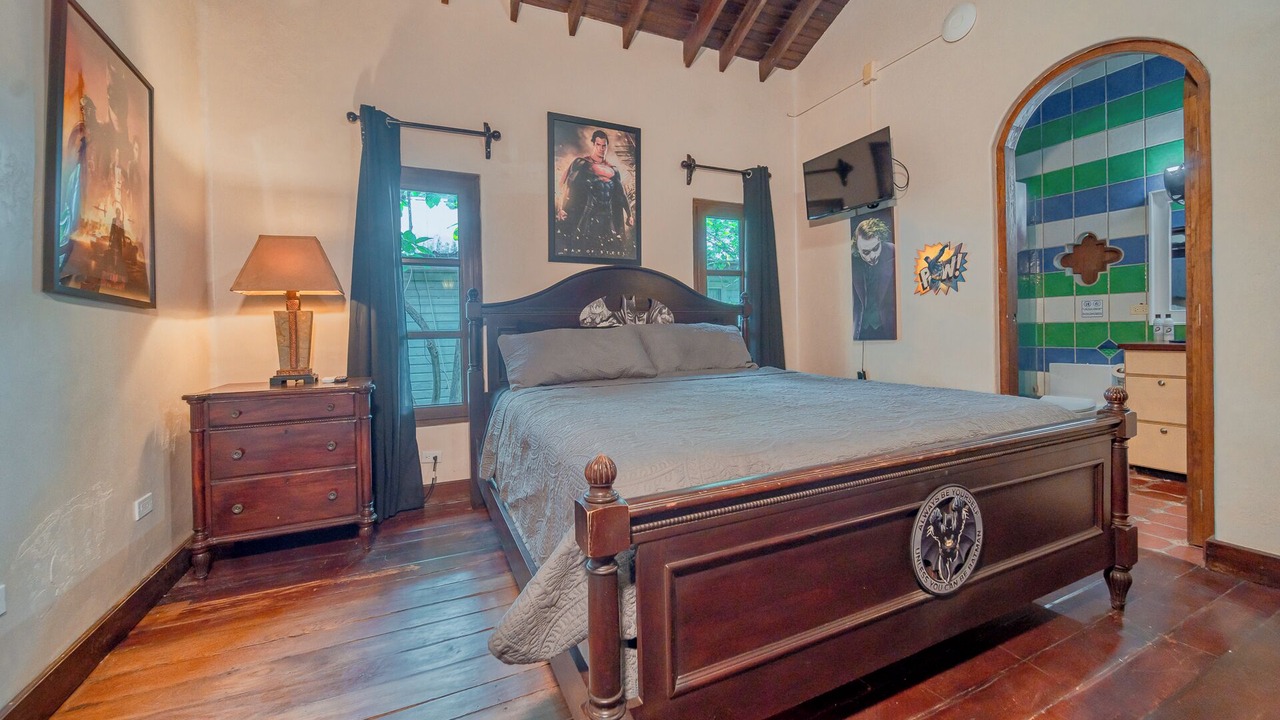 Photo of Bedroom in Antoneys Cay