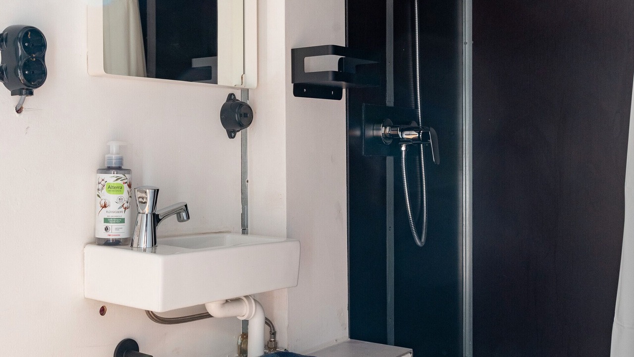 Photo of Bathroom in Neuland
