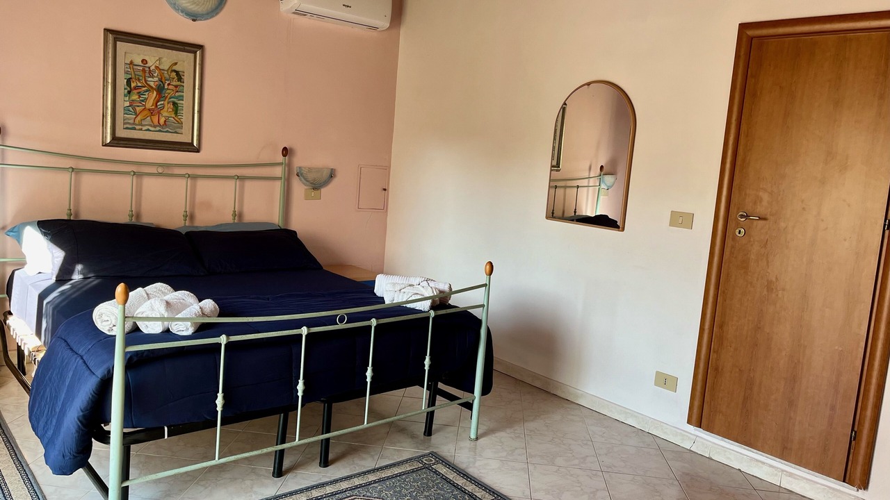 Photo of Bedroom in Tirrenia