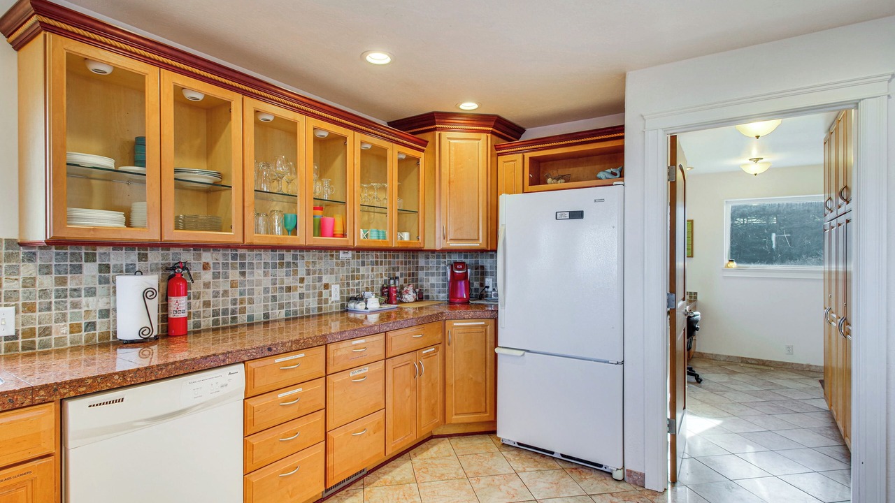 Photo of Kitchen in Gold Beach