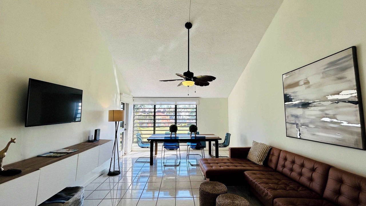 Photo of Livingroom in Candelero Abajo
