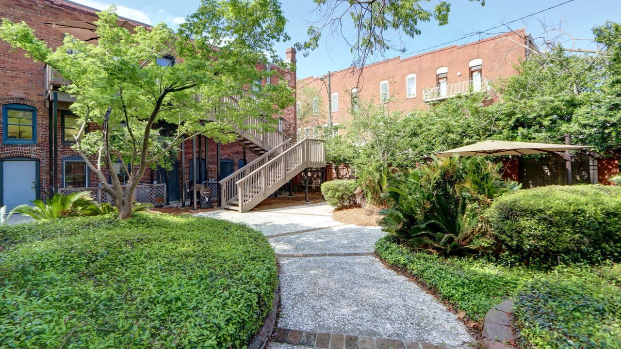 Photo of Outdoor in Old West Broad Neighborhood