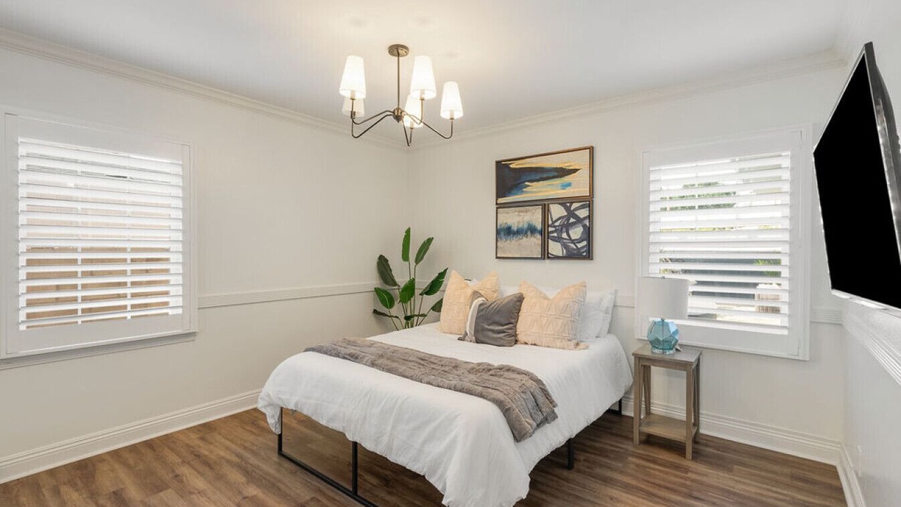 Photo of Bedroom in South of Conant