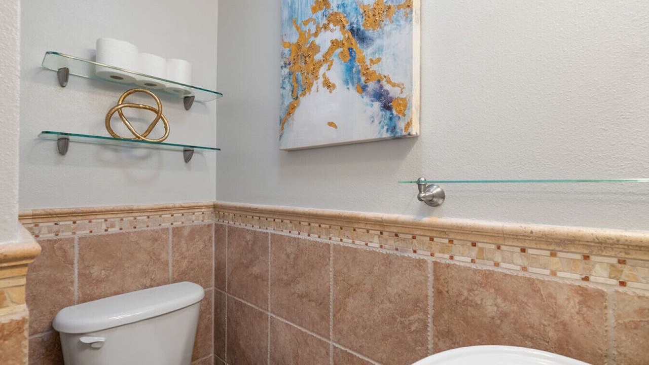 Photo of Bathroom in South of Conant