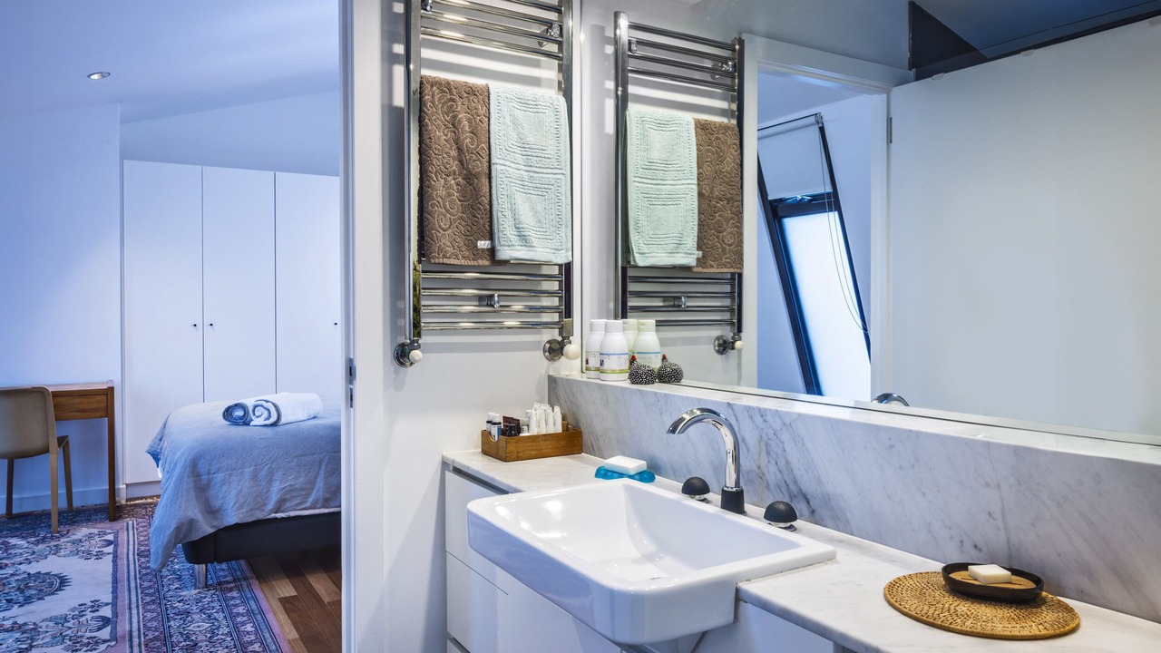Photo of Bathroom in St. Kilda East