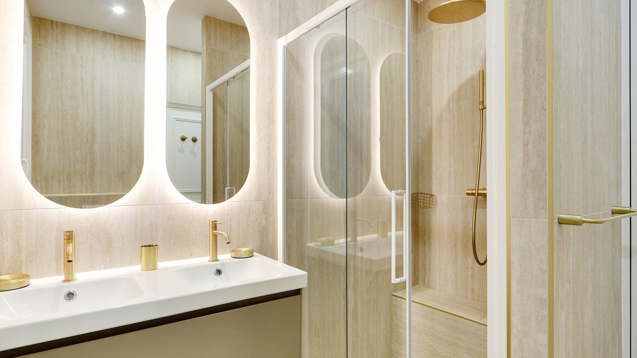 Photo of Bathroom in Madeleine