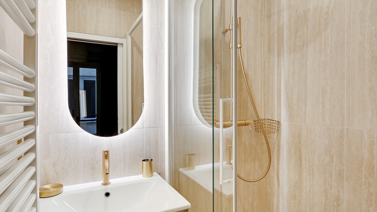 Photo of Bathroom in Madeleine