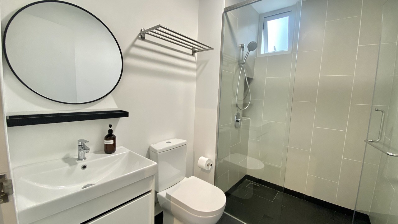 Photo of Bathroom in Maluri