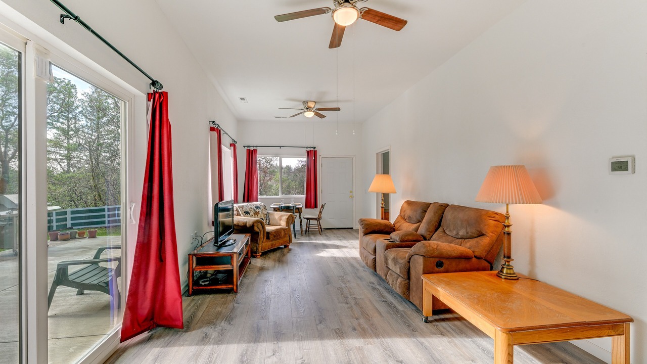 Photo of Bedroom in Grants Pass