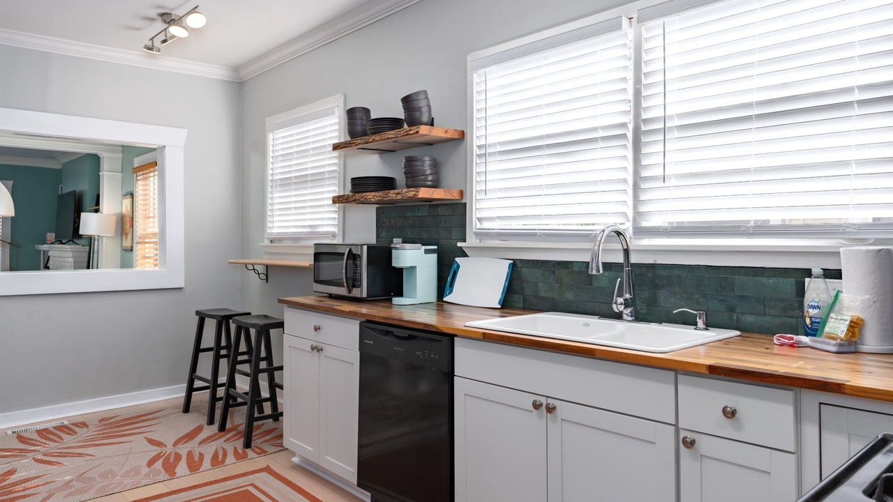 Photo of Kitchen in Crestline Heights