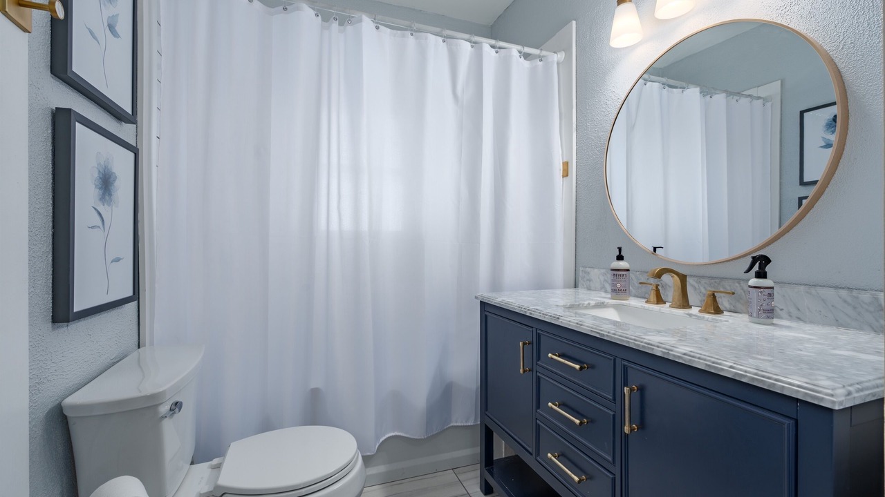 Photo of Bathroom in Crestline Heights