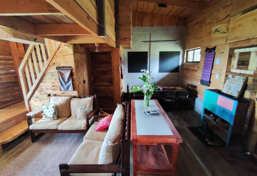 Photo of Livingroom in Roble